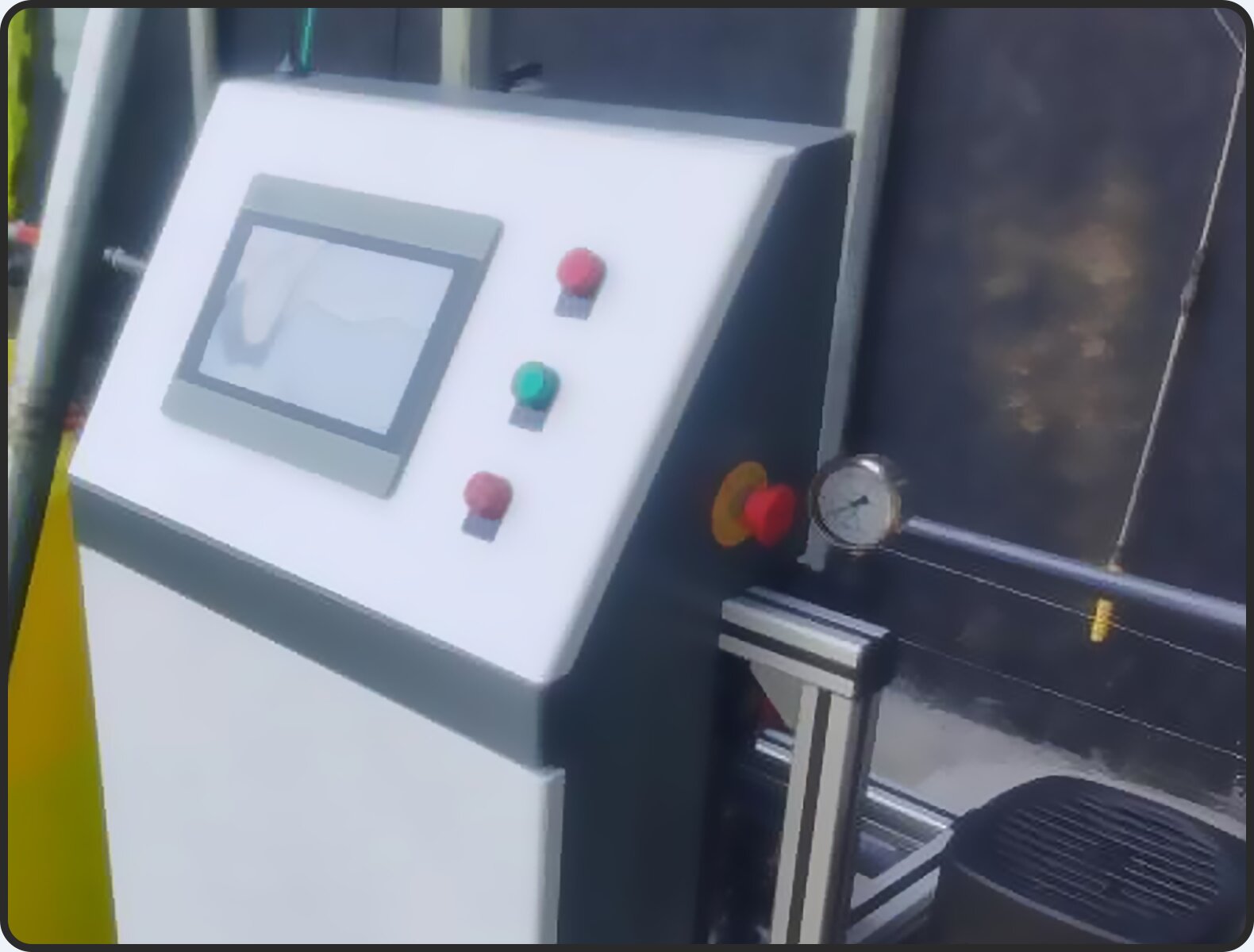 萬棚無土栽培智能水肥一體機節水省肥效果顯著