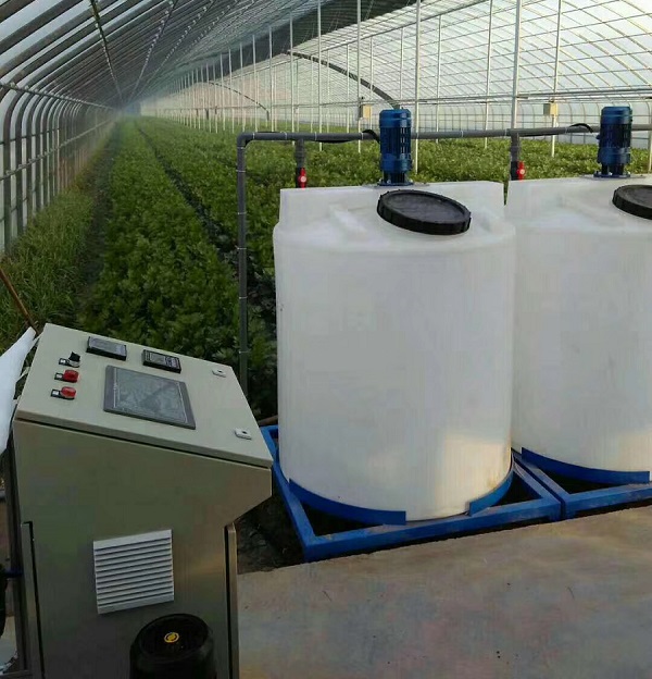 山東萬棚數據公司智能水肥一體化丨施肥系統